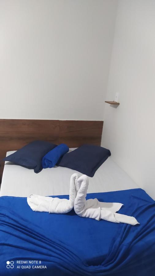 Pousada Quarto Com Frigobar,Ar E Garagem Gratuita อาปาเรซีดา ภายนอก รูปภาพ